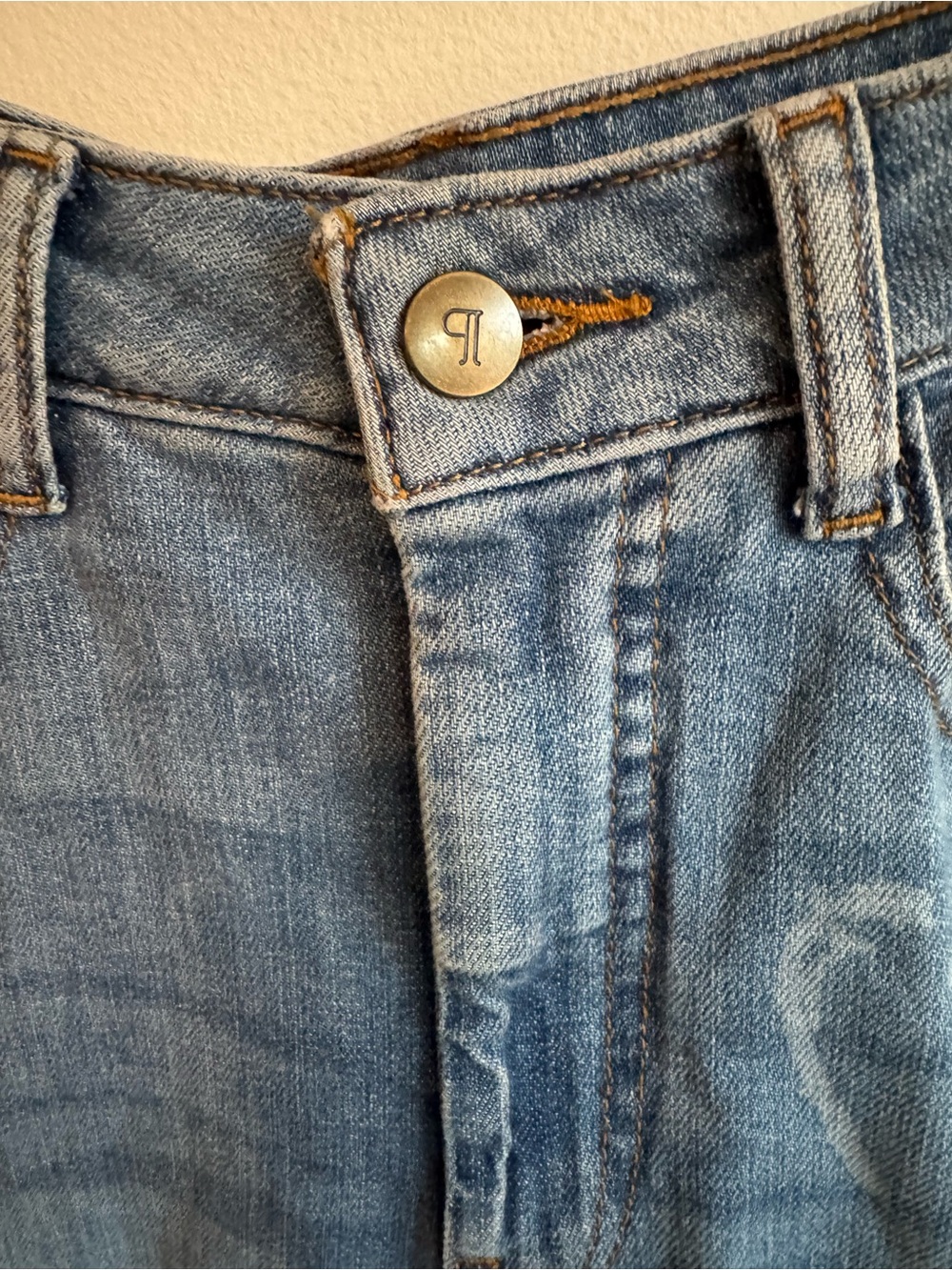 Pilcro Anthropologie Heart Print Barrel Leg Jeans Size 25 - Picture 5 of 10